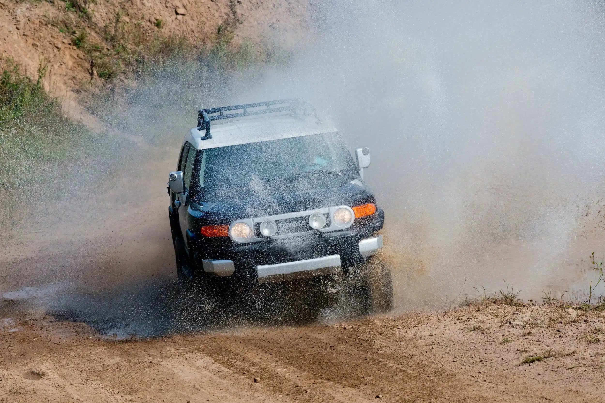 Toyota-FJ-Cruiser-07-09 OK EXPEDITION