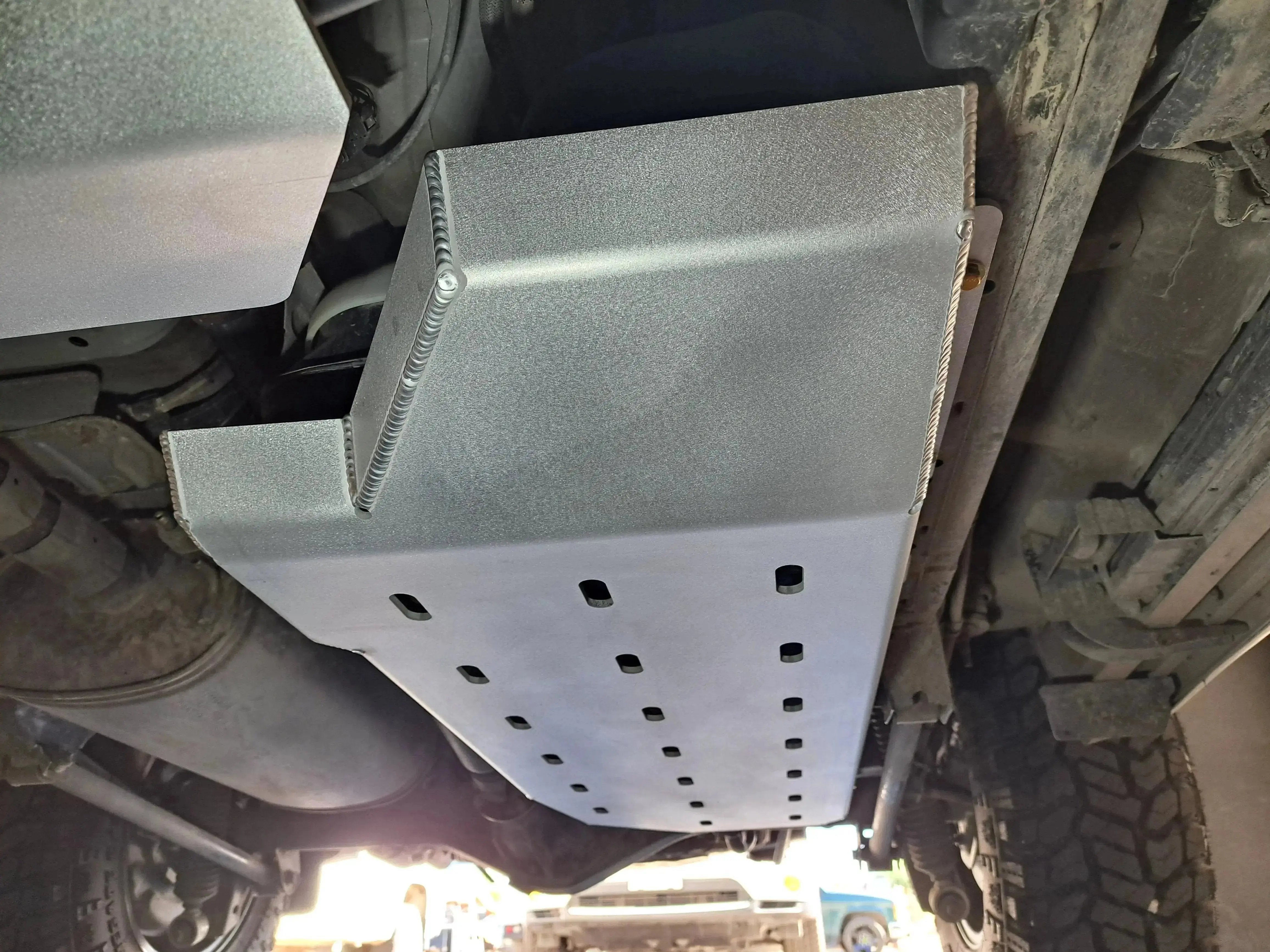 2010-2024 4Runner Gas Tank Skid Plate GTS-450 (4)