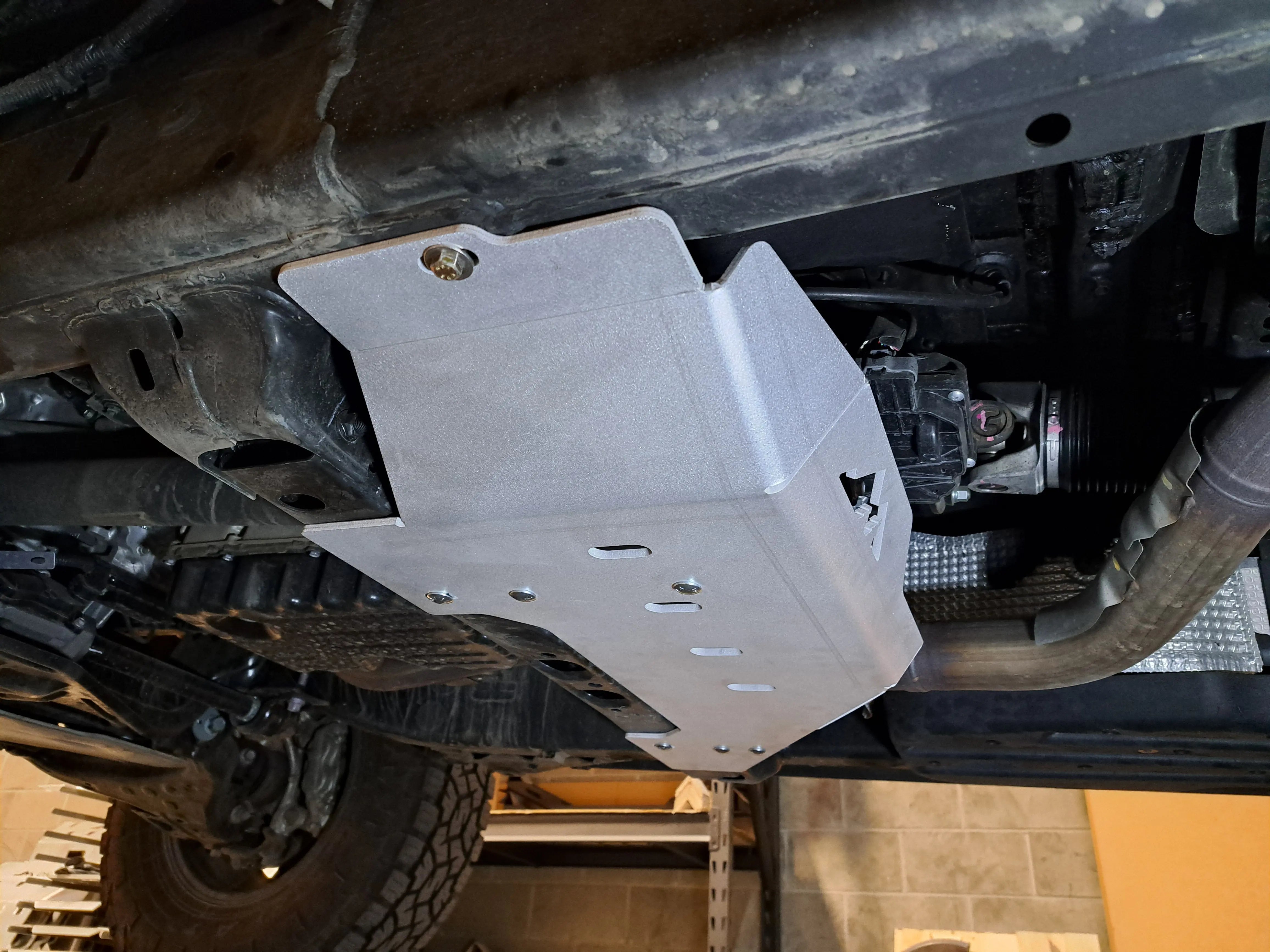'24+ LAND CRUISER 250 Transfer Case Skid Plate *Hybrid OK EXPEDITION
