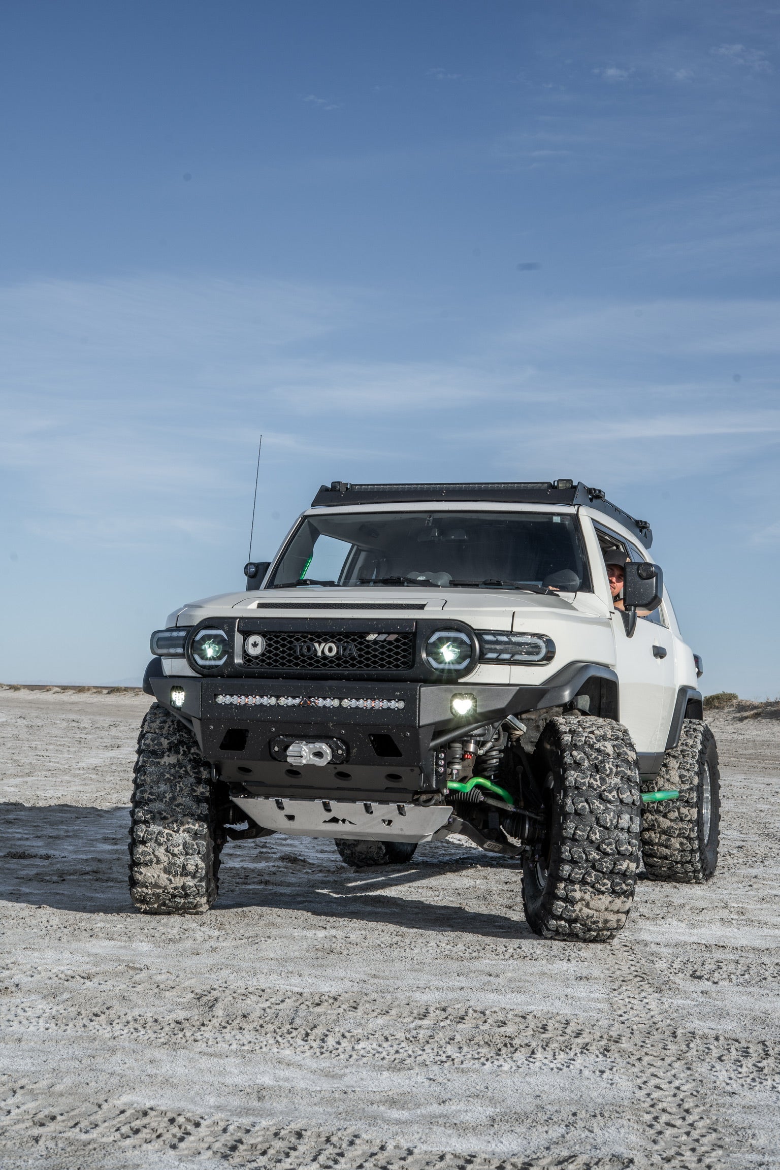 Toyota-FJ-Cruiser-10-14 OK EXPEDITION